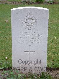 Reichswald Forest War Cemetery - MacFarlane, James